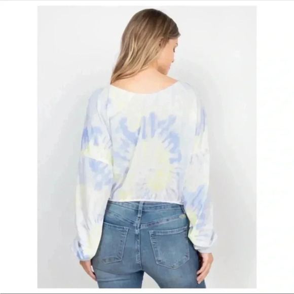BNWT Tie-Dye Long Sleeve Crop Top - Picture 3 of 5